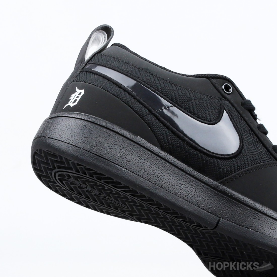 Nike Book Chapter 1 Black (Premium Plus Batch)